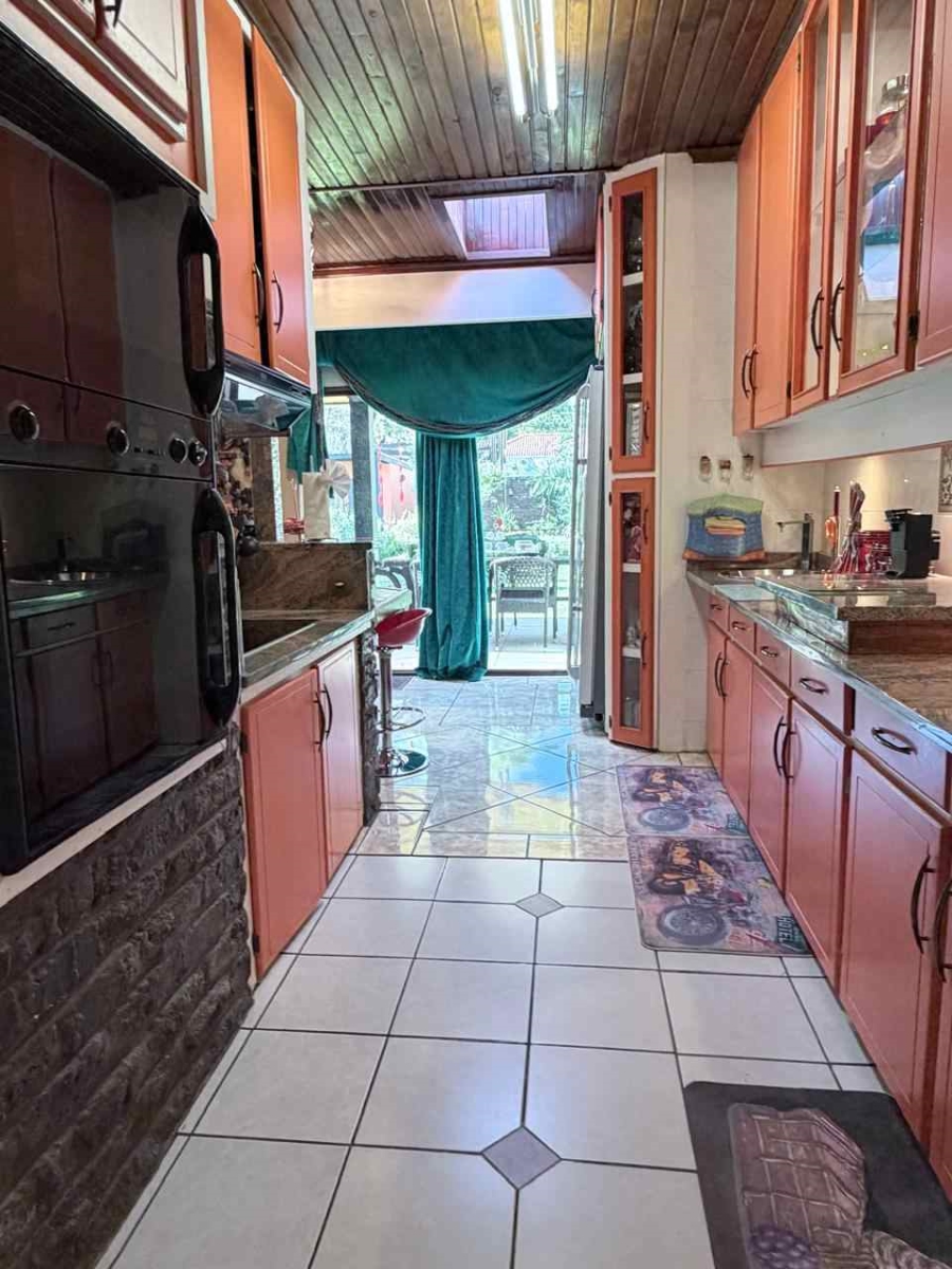 5 Bedroom Property for Sale in Blue Rise Eastern Cape